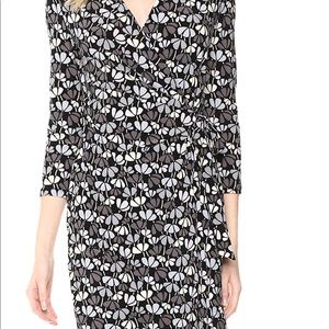 Anne Klein V-neck Faux wrap dress